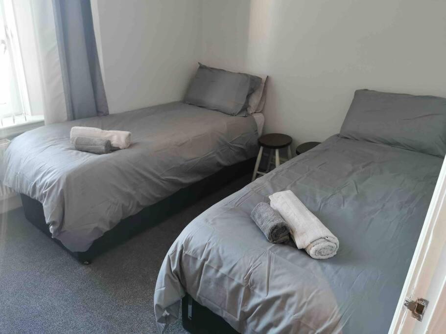 Number 7 Torquay Stunning Sea Views Apartment Exterior photo